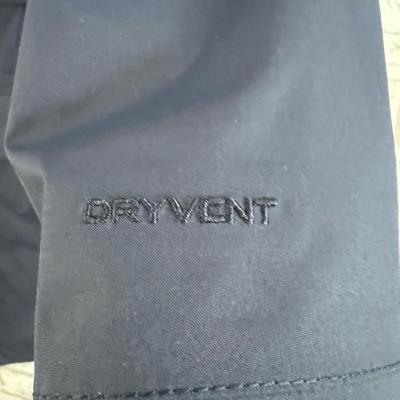 NWT The North Face Women's Tomales Bay Hooded Rain Jacket - Picture 4 of 10